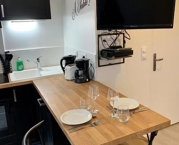 Confortable Dans Le Centre Historique De - 001 Appartement Rouen